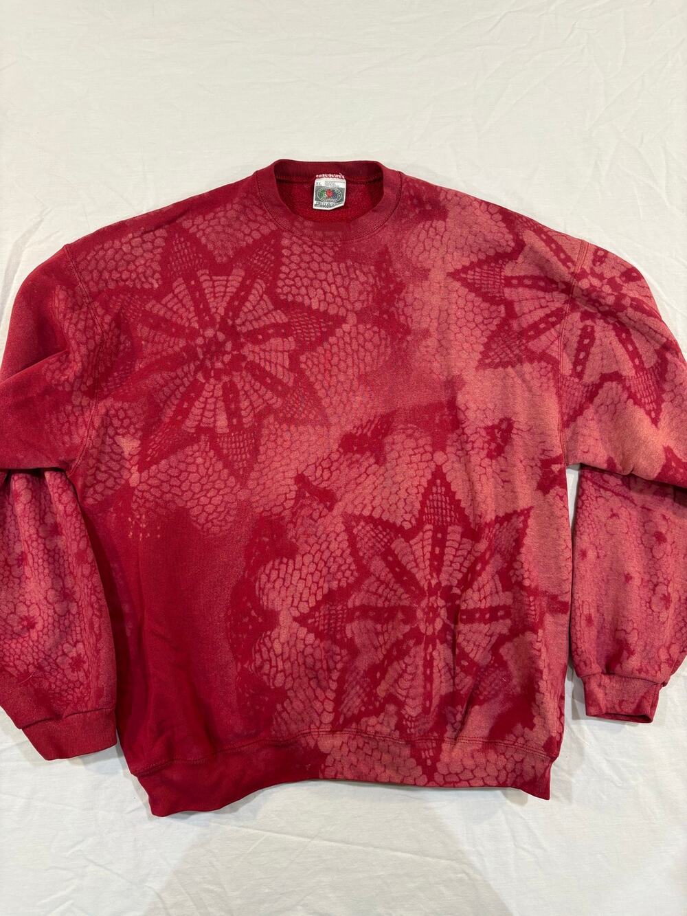 VTG Hand Bleached Reworked Cottagecore Red Star Sweatshirt Size XL